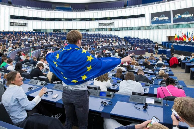 Nagradni video-natječaj: EUROSCOLA