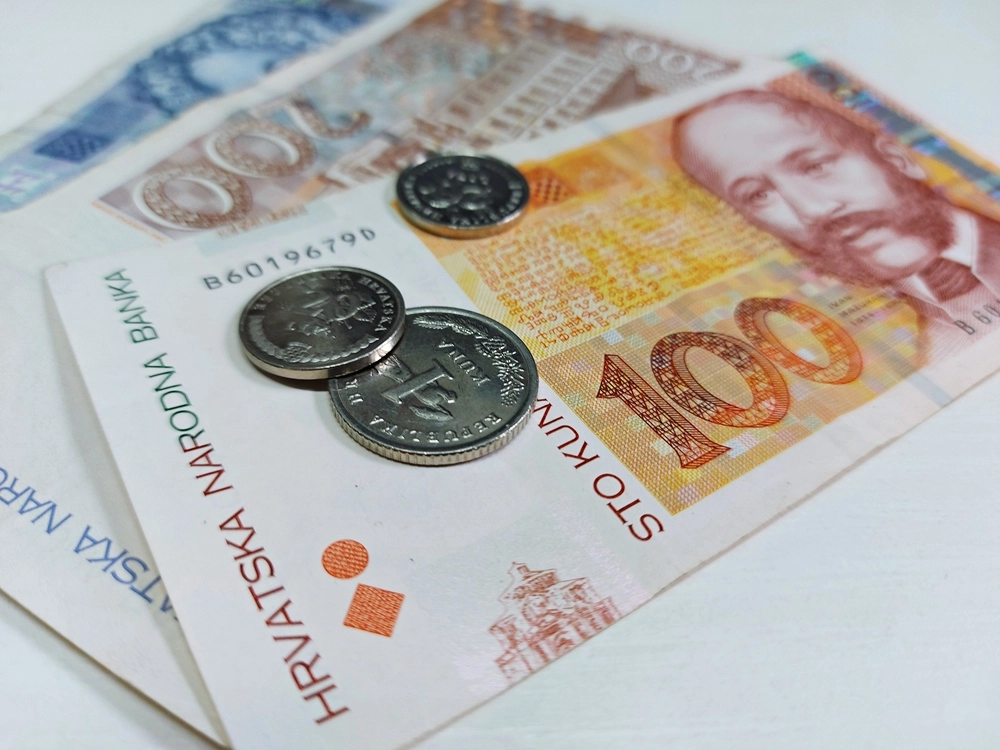 Natječaj za dodjelu stipendija učenicima i studentima za 2021./2022. školsku, odnosno akademsku godinu