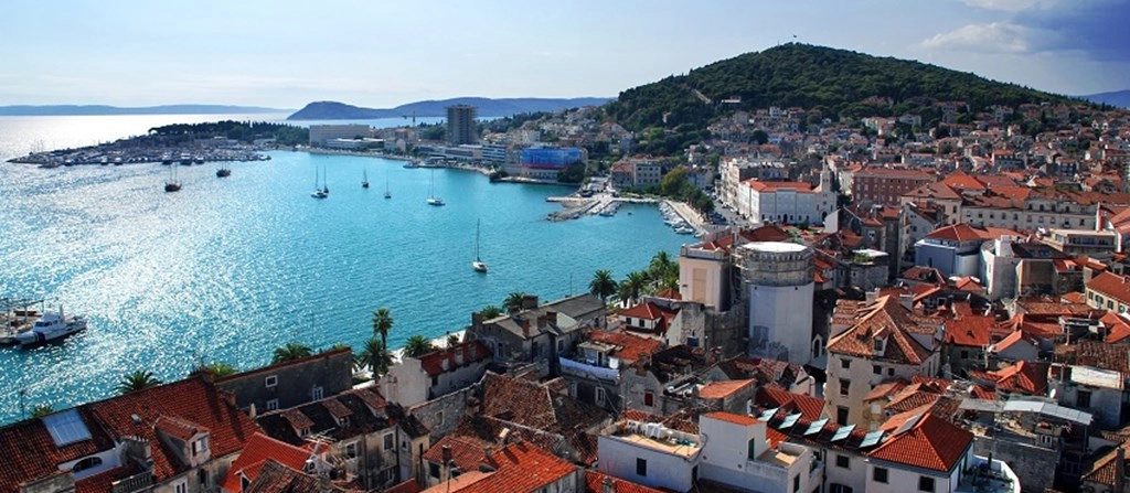 Putujte povoljno vlakom prema Splitu i Šibeniku